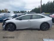 ✅ 2025 Toyota Prius SE • VIN: JTDACACU2S3050691 • Lot: 43584039. Listed on IAAI with 3,136 mi. Free auction sales archive from the USA and detailed vehicle history report at DreamBid. Image 14.