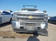 ✅ 2015 Chevrolet Silverado 2500HD Work Truck • VIN: 1GC2CUEG2FZ556750 • Lot: 41989885. Listed on IAAI with 91,083 mi. Free auction sales archive from the USA and detailed vehicle history report at DreamBid. Image 6.