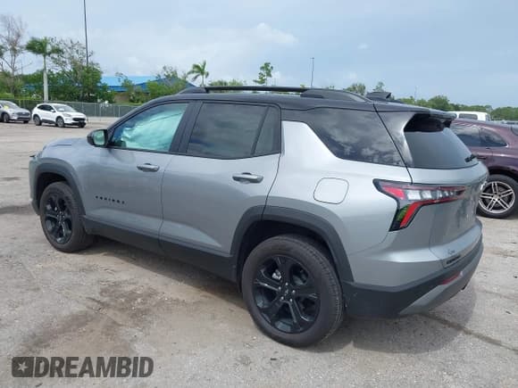 ✅ 2025 Chevrolet Equinox FWD LT • VIN: 3GNAXHEG8SL236235 • Lot: 42771842. Wystawiony na IAAI z przebiegiem 2 227 mil. Bezpłatny archiwum sprzedaży aukcyjnych z USA i szczegółowy raport historii pojazdu na DreamBid. Zdjęcie 3.