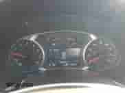 2020 Chevrolet Equinox LT z VIN 3GNAXKEV3LS527597, wystawiony jako Copart lot #82440605 z przebiegiem 159 377 mil mil oraz Szkoda całkowita • Salvage title. Historia ofert i sprzedaży dostępna na DreamBid. Obrazek 9.