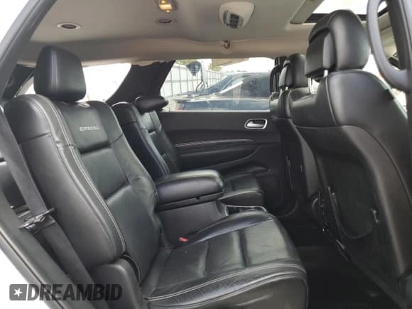 ✅ 2018 Dodge Durango Citadel • VIN: 1C4RDHEG1JC133091 • Lot: 68236304. Wystawiony na Copart z przebiegiem 146 119 mil. Bezpłatny archiwum sprzedaży aukcyjnych z USA i szczegółowy raport historii pojazdu na DreamBid. Zdjęcie 11.