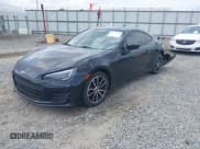 ✅ 2018 Subaru BRZ Premium • VIN: JF1ZCAB18J9600763 • Lot: 42237939. Wystawiony na IAAI z przebiegiem 60 000 mil. Bezpłatny archiwum sprzedaży aukcyjnych z USA i szczegółowy raport historii pojazdu na DreamBid. Zdjęcie 17.