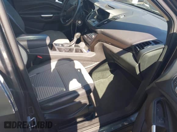 2018 Ford Escape SE с VIN 1FMCU9GD9JUA78037, выставлен на аукционе IAAI как лот 43536985 с пробегом 108 739 миль миль и . История ставок и продаж доступна на DreamBid. Изображение 5.