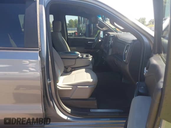 2019 Chevrolet Silverado 1500 LT with VIN 1GCPWCED1KZ194336, listed as a IAAI auction lot 43418898 with 98,761 mi miles and . Bid and sale history available at DreamBid. Image 5.