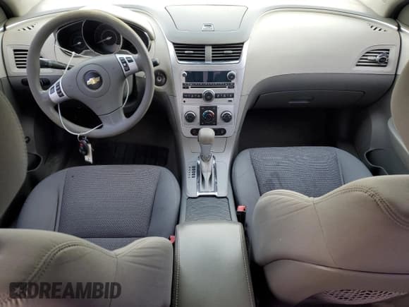 ✅ 2012 Chevrolet Malibu 1LT • VIN: 1G1ZC5E08CF385595 • Lot: 77673734. Listed on Copart with 181,202 mi. Free auction sales archive from the USA and detailed vehicle history report at DreamBid. Image 8.