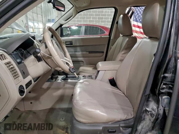 ✅ 2011 Ford Escape XLT • VIN: 1FMCU9D78BKB99234 • Лот: 95567345. Опубликован ранее на Copart с пробегом 231 521 миль. Бесплатный доступ к архиву аукционных продаж из США и подробный отчёт об истории автомобиля на DreamBid. Изображение 7.