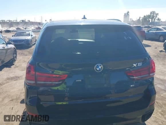 ✅ 2015 BMW X5 xDrive50i • VIN: 5UXKR6C55F0J76834 • Лот: 43664648. Опубликован ранее на IAAI с пробегом Не указан. Бесплатный доступ к архиву аукционных продаж из США и подробный отчёт об истории автомобиля на DreamBid. Изображение 15.