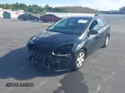 ✅ 2016 Ford Focus S • VIN: 1FADP3E25GL201335 • Лот: 43660808. Опубликован ранее на IAAI с пробегом 52 893 миль. Бесплатный доступ к архиву аукционных продаж из США и подробный отчёт об истории автомобиля на DreamBid. Изображение 18.