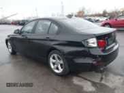 ✅ 2014 BMW 3 Series 328i xDrive • VIN: WBA3B5C54EF599613 • Лот: 43722846. Опубликован ранее на IAAI с пробегом 133 076 миль. Бесплатный доступ к архиву аукционных продаж из США и подробный отчёт об истории автомобиля на DreamBid. Изображение 3.