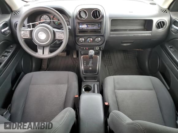 ✅ 2013 Jeep Patriot Sport • VIN: 1C4NJRBB8DD121315 • Lot: 65722365. Listed on Copart with 124,492 mi. Free auction sales archive from the USA and detailed vehicle history report at DreamBid. Image 8.
