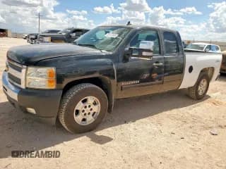 ✅ 2012 Chevrolet Silverado 1500 LS • VIN: 1GCRKREA9CZ190338 • Lot: 65747685. Listed on Copart with 192,720 mi. Free auction sales archive from the USA and detailed vehicle history report at DreamBid. Image 1.