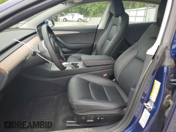 ✅ 2023 Tesla Model 3 • VIN: 5YJ3E1EA5PF695318 • Лот: 53832935. Опубликован ранее на Copart с пробегом 28 863 миль. Бесплатный доступ к архиву аукционных продаж из США и подробный отчёт об истории автомобиля на DreamBid. Изображение 7.