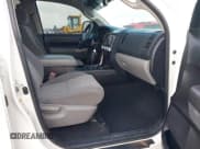 ✅ 2013 Toyota Tundra • VIN: 5TFDW5F15DX311675 • Lot: 43088017. Listed on IAAI with 202,157 mi. Free auction sales archive from the USA and detailed vehicle history report at DreamBid. Image 5.