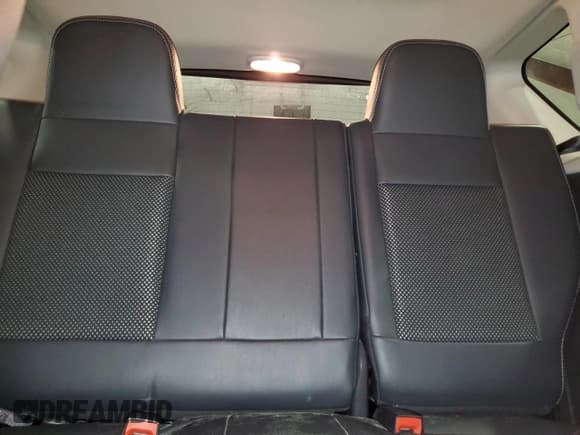 ✅ 2017 Jeep Compass Latitude • VIN: 1C4NJCEB5HD198674 • Lot: 90287405. Listed on Copart with 128,184 mi. Free auction sales archive from the USA and detailed vehicle history report at DreamBid. Image 10.