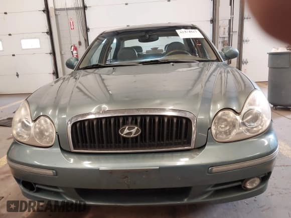 ✅ 2004 Hyundai Sonata GLS • VIN: KMHWF35HX4A004657 • Lot: 42334017. Listed on IAAI with 123,676 mi. Free auction sales archive from the USA and detailed vehicle history report at DreamBid. Image 12.