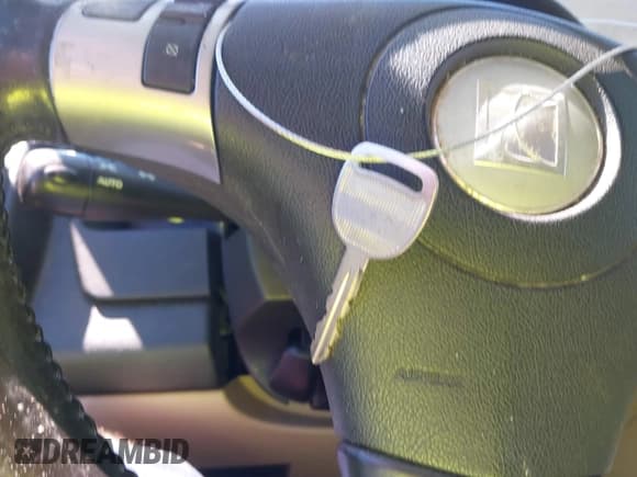 ✅ 2007 Saturn VUE V6 • VIN: 5GZCZ53407S865580 • Lot: 42242457. Wystawiony na IAAI z przebiegiem 298 750 mil. Bezpłatny archiwum sprzedaży aukcyjnych z USA i szczegółowy raport historii pojazdu na DreamBid. Zdjęcie 11.