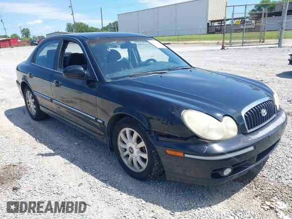 ✅ 2004 Hyundai Sonata GLS • VIN: KMHWF35H14A066979 • Лот: 42343033. Размещён на IAAI с пробегом 186 095 миль миль. Получите бесплатный доступ к архиву аукционных продаж из США и посмотрите подробный отчёт об истории автомобиля на DreamBid. Изображение 1.