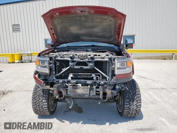 ✅ 2015 GMC Sierra 2500HD SLT • VIN: 1GT12ZE80FF522330 • Lot: 70948265. Wystawiony na Copart z przebiegiem 153 685 mil. Bezpłatny archiwum sprzedaży aukcyjnych z USA i szczegółowy raport historii pojazdu na DreamBid. Zdjęcie 5.