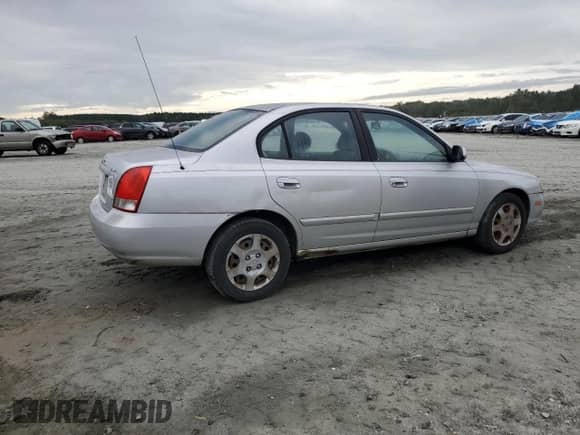 2003 Hyundai Elantra GLS с VIN KMHDN45D43U680564, выставлен на аукционе Copart как лот 82258605 с пробегом 183 682 миль миль и Списание • Salvage title. История ставок и продаж доступна на DreamBid. Изображение 3.