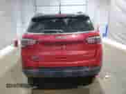 2018 Jeep Compass Limited z VIN 3C4NJDCB6JT290952, wystawiony jako Copart lot #54333825 z przebiegiem 107 029 mil mil oraz Szkoda całkowita • Salvage title. Historia ofert i sprzedaży dostępna na DreamBid. Obrazek 6.