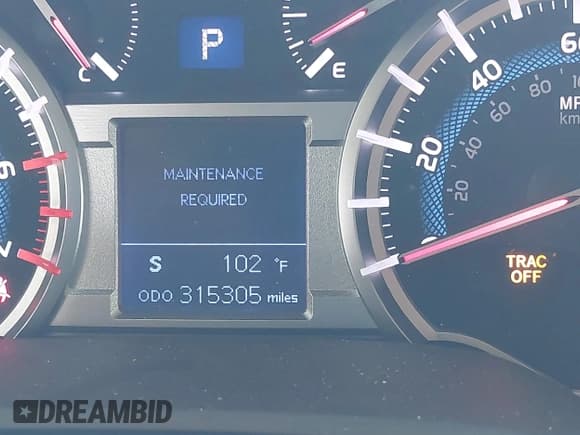 ✅ 2015 Toyota 4Runner Limited • VIN: JTEBU5JR2F5247910 • Lot: 39862616. Listed on IAAI with 315,305 mi. Free auction sales archive from the USA and detailed vehicle history report at DreamBid. Image 15.