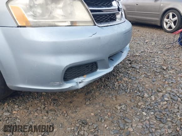 ✅ 2013 Dodge Avenger SE • VIN: 1C3CDZAB8DN680264 • Лот: 41531831. Опубликован ранее на IAAI с пробегом 215 075 миль. Бесплатный доступ к архиву аукционных продаж из США и подробный отчёт об истории автомобиля на DreamBid. Изображение 15.