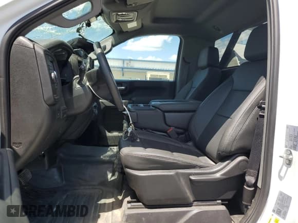 ✅ 2024 Chevrolet Silverado 2500HD Work Truck • VIN: 1GC0WLE72RF386145 • Лот: 63034505. Опубликован ранее на Copart с пробегом 15 090 миль. Бесплатный доступ к архиву аукционных продаж из США и подробный отчёт об истории автомобиля на DreamBid. Изображение 7.