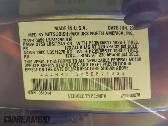 ✅ 2005 Mitsubishi Endeavor LS • VIN: 4A4MM21SX5E071033 • Lot: 43884359. Listed on IAAI with 300,180 mi. Free auction sales archive from the USA and detailed vehicle history report at DreamBid. Image 9.