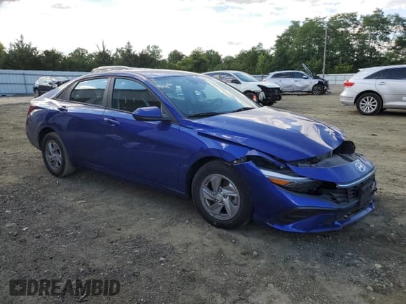 ✅ 2024 Hyundai Elantra SE • VIN: KMHLL4DG4RU782436 • Lot: 70428785. Wystawiony na Copart z przebiegiem 28 630 mil. Bezpłatny archiwum sprzedaży aukcyjnych z USA i szczegółowy raport historii pojazdu na DreamBid. Zdjęcie 4.