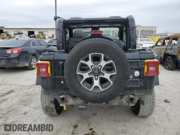 ✅ 2020 Jeep Wrangler Rubicon • VIN: 1C4HJXCG6LW240110 • Lot: 46128815. Listed on Copart with 40,715 mi. Free auction sales archive from the USA and detailed vehicle history report at DreamBid. Image 6.