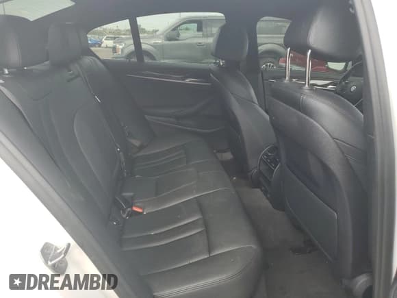 ✅ 2019 BMW 5 Series 530e • VIN: WBAJA9C54KB389680 • Lot: 70389325. Listed on Copart with 64,043 mi. Free auction sales archive from the USA and detailed vehicle history report at DreamBid. Image 10.