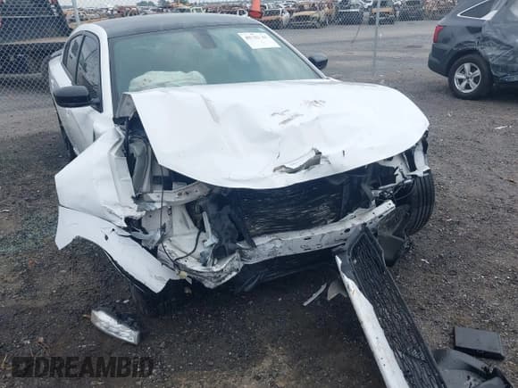 ✅ 2016 Dodge Charger R/T • VIN: 2C3CDXCT2GH129707 • Lot: 42152261. Wystawiony na IAAI z przebiegiem 130 609 mil. Bezpłatny archiwum sprzedaży aukcyjnych z USA i szczegółowy raport historii pojazdu na DreamBid. Zdjęcie 6.