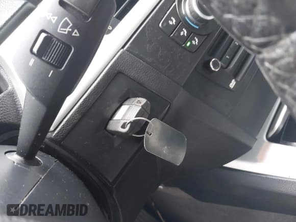 ✅ 2008 BMW 3 Series 335i • VIN: WBAVB77588NH79978 • Лот: 42904915. Опубликован ранее на IAAI с пробегом 246 214 миль. Бесплатный доступ к архиву аукционных продаж из США и подробный отчёт об истории автомобиля на DreamBid. Изображение 11.