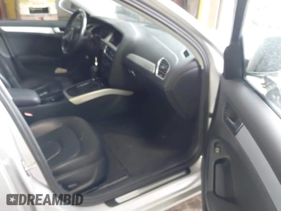 ✅ 2010 Audi A4 Premium Plus • VIN: WAUFFAFL0AN046400 • Lot: 42434637. Listed on IAAI with 100,835 mi. Free auction sales archive from the USA and detailed vehicle history report at DreamBid. Image 5.