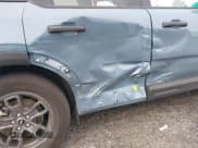 ✅ 2024 Ford Bronco Sport Big Bend • VIN: 3FMCR9B67RRF17460 • Lot: 43551999. Wystawiony na IAAI z przebiegiem 9 334 mil. Bezpłatny archiwum sprzedaży aukcyjnych z USA i szczegółowy raport historii pojazdu na DreamBid. Zdjęcie 6.