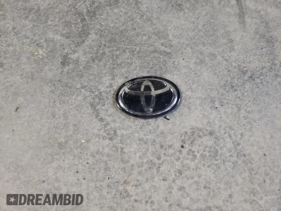 ✅ 2020 Toyota Sienna LE • VIN: 5TDJZ3DC8LS243072 • Lot: 68721255. Listed on Copart with 95,069 mi. Free auction sales archive from the USA and detailed vehicle history report at DreamBid. Image 13.