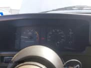 ✅ 1989 Ford Mustang • VIN: 1FABP41E1KF170203 • Lot: 42167685. Wystawiony na IAAI z przebiegiem 91 032 mil. Bezpłatny archiwum sprzedaży aukcyjnych z USA i szczegółowy raport historii pojazdu na DreamBid. Zdjęcie 7.