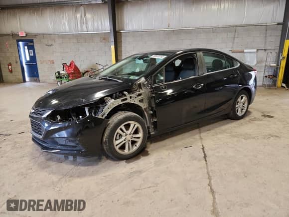 2016 Chevrolet Cruze LT z VIN 1G1BE5SM4G7305163, wystawiony jako Copart lot #89530065 z przebiegiem 54 492 mil mil oraz Szkoda całkowita • Salvage title. Historia ofert i sprzedaży dostępna na DreamBid. Obrazek 1.