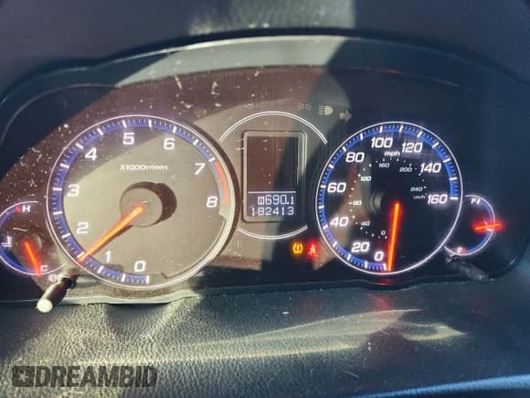 ✅ 2008 Acura TSX • VIN: JH4CL958X8C015928 • Lot: 82606615. Listed on Copart with 182,413 mi. Free auction sales archive from the USA and detailed vehicle history report at DreamBid. Image 9.