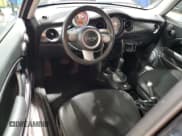 ✅ 2006 MINI Hardtop • VIN: WMWRC33506TJ77806 • Lot: 60921115. Listed on Copart with 86,927 mi. Free auction sales archive from the USA and detailed vehicle history report at DreamBid. Image 8.