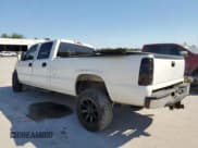 ✅ 2004 Chevrolet Silverado 2500HD LT • VIN: 1GCHC23U94F237271 • Lot: 76339094. Listed on Copart with Not provided. Free auction sales archive from the USA and detailed vehicle history report at DreamBid. Image 2.