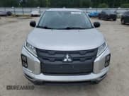 ✅ 2022 Mitsubishi Outlander ES • VIN: JA4APUAU2NU008491 • Lot: 71033385. Listed on Copart with 151,157 mi. Free auction sales archive from the USA and detailed vehicle history report at DreamBid. Image 5.