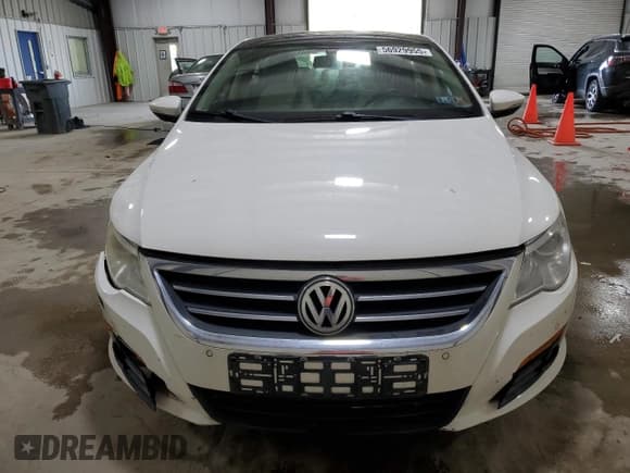 ✅ 2009 Volkswagen CC 4Motion • VIN: WVWGU73C29E550270 • Lot: 56929955. Wystawiony na Copart z przebiegiem 117 805 mil. Bezpłatny archiwum sprzedaży aukcyjnych z USA i szczegółowy raport historii pojazdu na DreamBid. Zdjęcie 5.