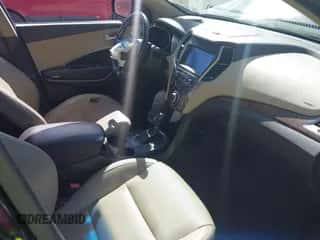 2017 Hyundai Santa Fe SE z VIN KM8SN4HFXHU237721, wystawiony jako IAAI lot #43580839 z przebiegiem 129 210 mil mil oraz . Historia ofert i sprzedaży dostępna na DreamBid. Obrazek 5.