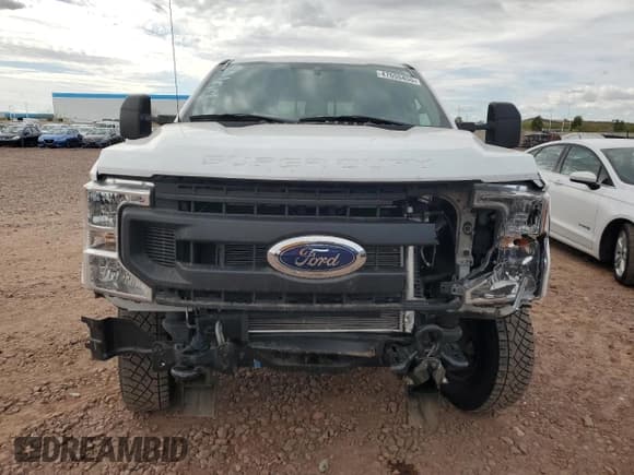 ✅ 2021 Ford F-250 XL • VIN: 1FT7X2B66MEC72939 • Lot: 47655455. Wystawiony na Copart z przebiegiem 116 305 mil. Bezpłatny archiwum sprzedaży aukcyjnych z USA i szczegółowy raport historii pojazdu na DreamBid. Zdjęcie 5.