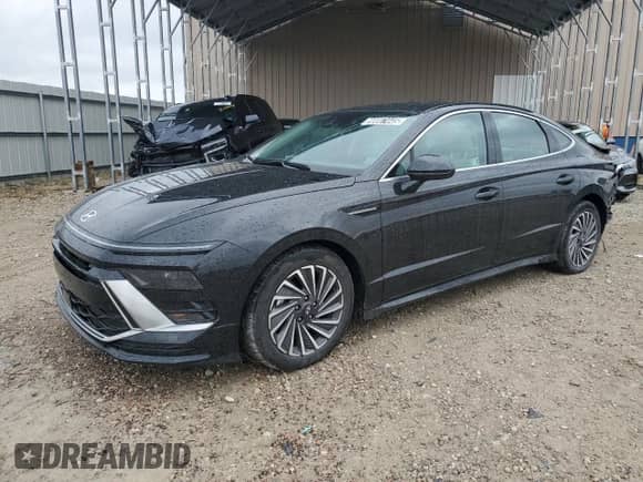 2025 Hyundai Sonata SEL с VIN KMHL34JJ7SA108630, выставлен на аукционе Copart как лот 90087445 с пробегом 31 313 миль миль и Чистый • Clean title. История ставок и продаж доступна на DreamBid. Изображение 1.