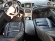 ✅ 2014 Jeep Grand Cherokee Overland • VIN: 1C4RJFCG1EC535120 • Lot: 80152585. Wystawiony na Copart z przebiegiem 140 129 mil. Bezpłatny archiwum sprzedaży aukcyjnych z USA i szczegółowy raport historii pojazdu na DreamBid. Zdjęcie 8.