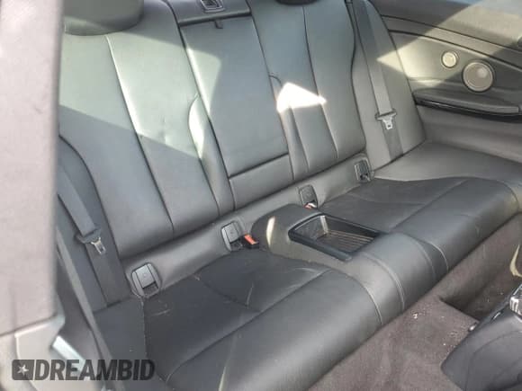 ✅ 2014 BMW 4 Series 435i xDrive • VIN: WBA3R5C51EK187183 • Lot: 84427005. Wystawiony na Copart z przebiegiem 89 577 mil. Bezpłatny archiwum sprzedaży aukcyjnych z USA i szczegółowy raport historii pojazdu na DreamBid. Zdjęcie 10.