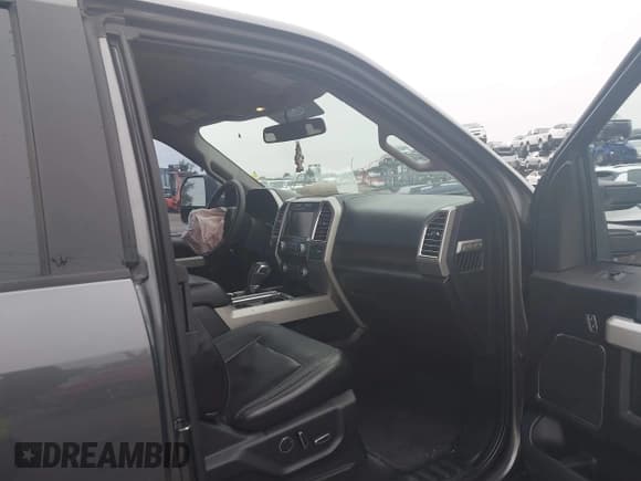 ✅ 2015 Ford F-150 XLT • VIN: 1FTFX1EG2FFA85236 • Lot: 41401898. Listed on IAAI with 170,730 mi. Free auction sales archive from the USA and detailed vehicle history report at DreamBid. Image 5.