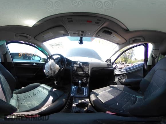 ✅ 2015 Volkswagen Golf S • VIN: 3VW2A7AU3FM013327 • Лот: 42939998. Опубликован ранее на IAAI с пробегом 145 476 миль. Бесплатный доступ к архиву аукционных продаж из США и подробный отчёт об истории автомобиля на DreamBid. Изображение 19.